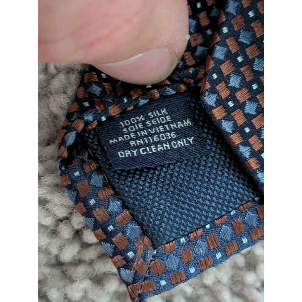 Charles Tyrwhitt Chocolate Brown And Steel Pattern Silk Pointed Men's Tie NWT